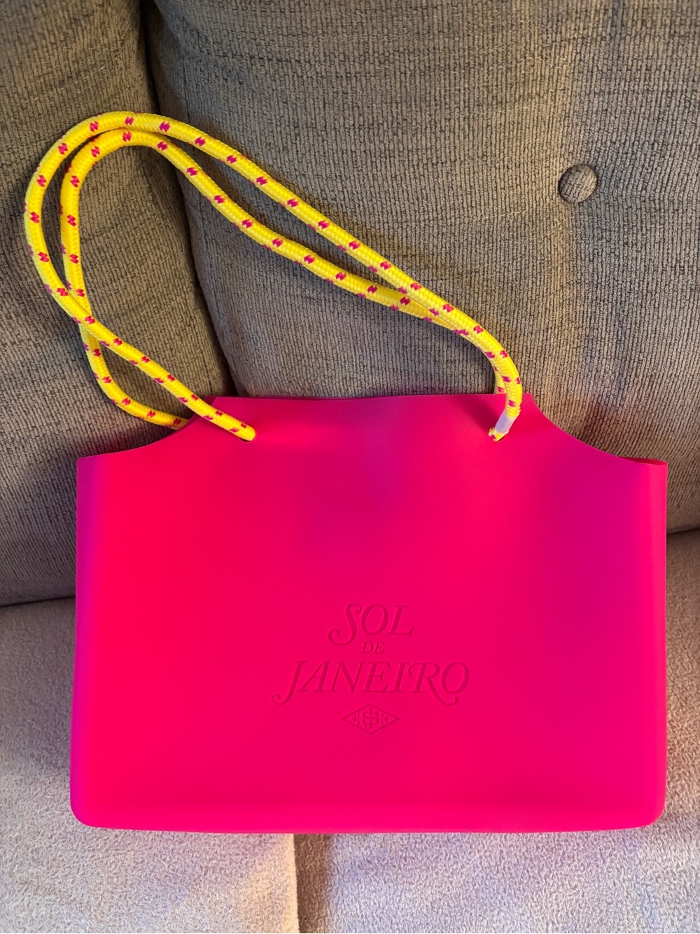Sol de Janeiro beach bag